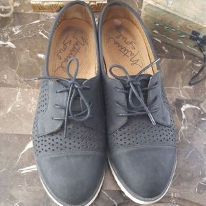 Natural Soul Oxfords EUC